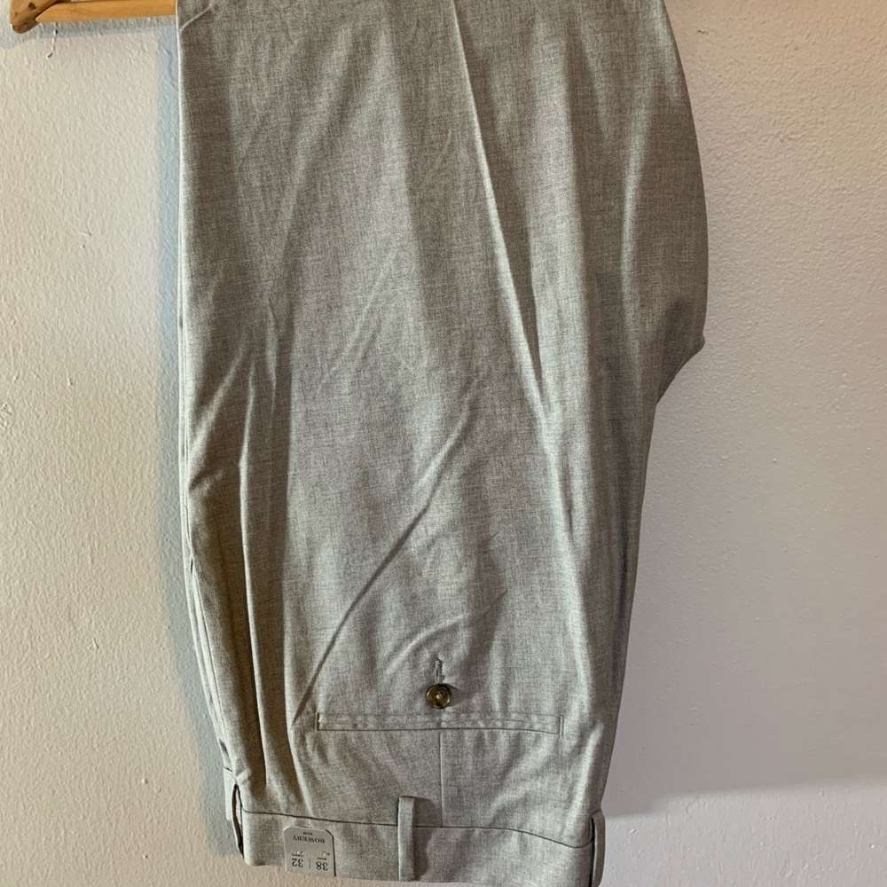Jcrew Mens Bowery Pant size 38 waist 32 inseam NWT.